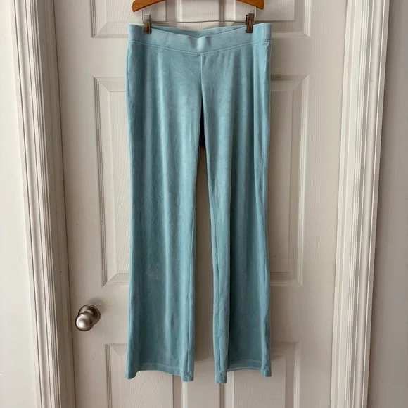 Juicy Couture Pastel Turquoise Velour Track Suit - Picture 8 of 14